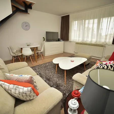 Apartment Slatki Dom *